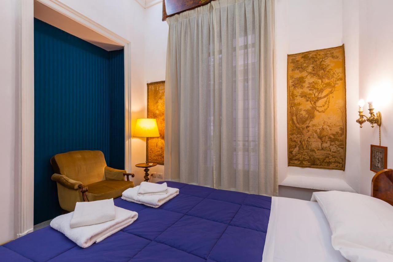 A Due Passi Dal Lungomare Di Mergellina By Wonderful Italy Apartment เนเปิลส์ ภายนอก รูปภาพ